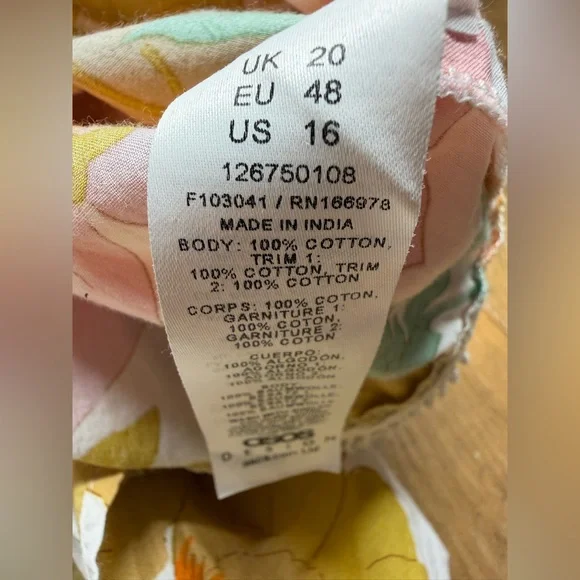 ASOS DESIGN curve ruffle maxi sundress featuring a retro floral print - size 16 - Picture 6 of 15